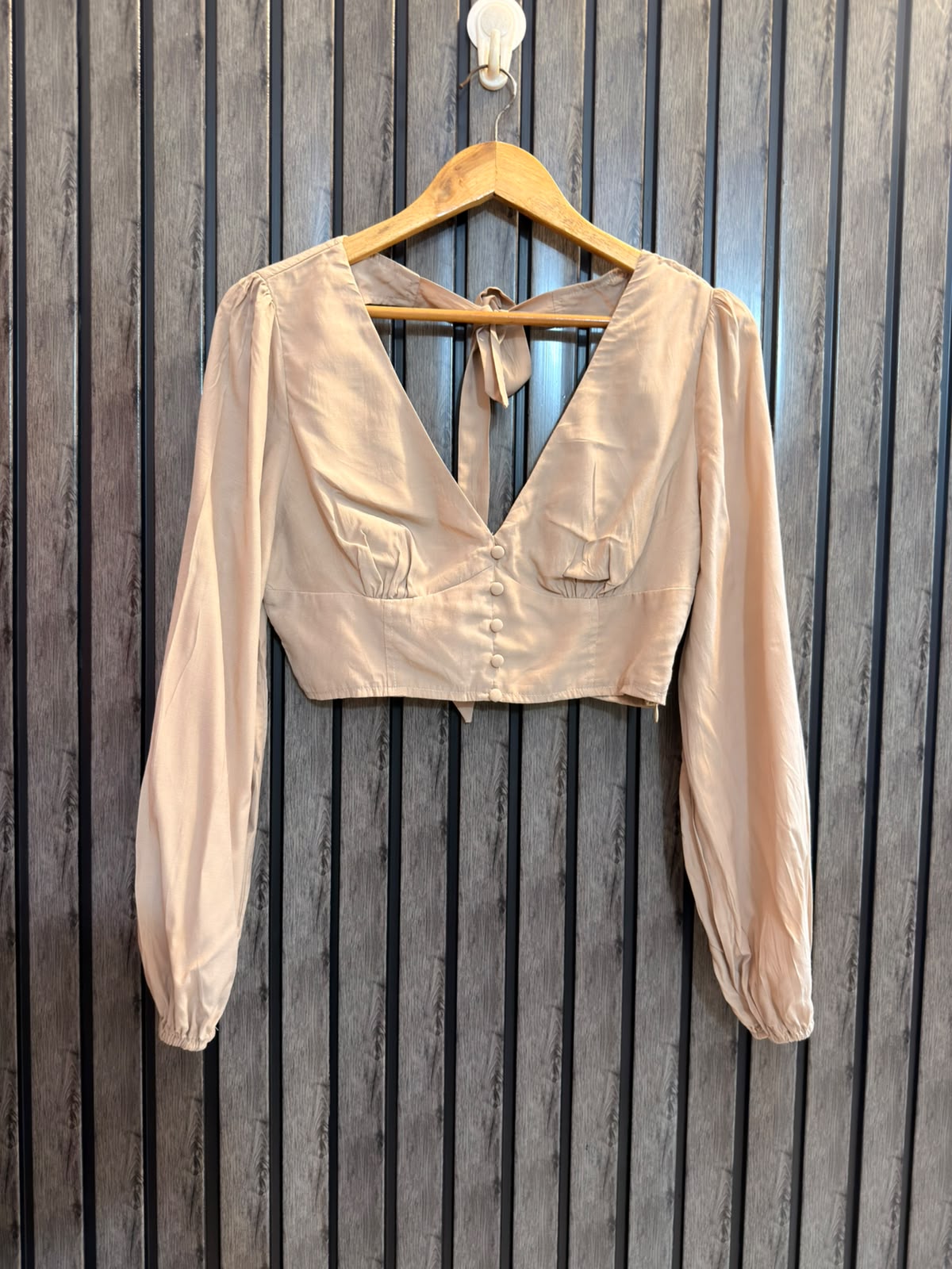 Chest 17  Lenght 14  Fabric silk Women’s Casual Crop Top