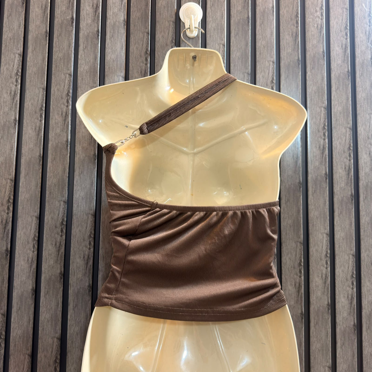 Chest 17  Length 19  Fabric Jersey Women’s Casual Wear Crop Top