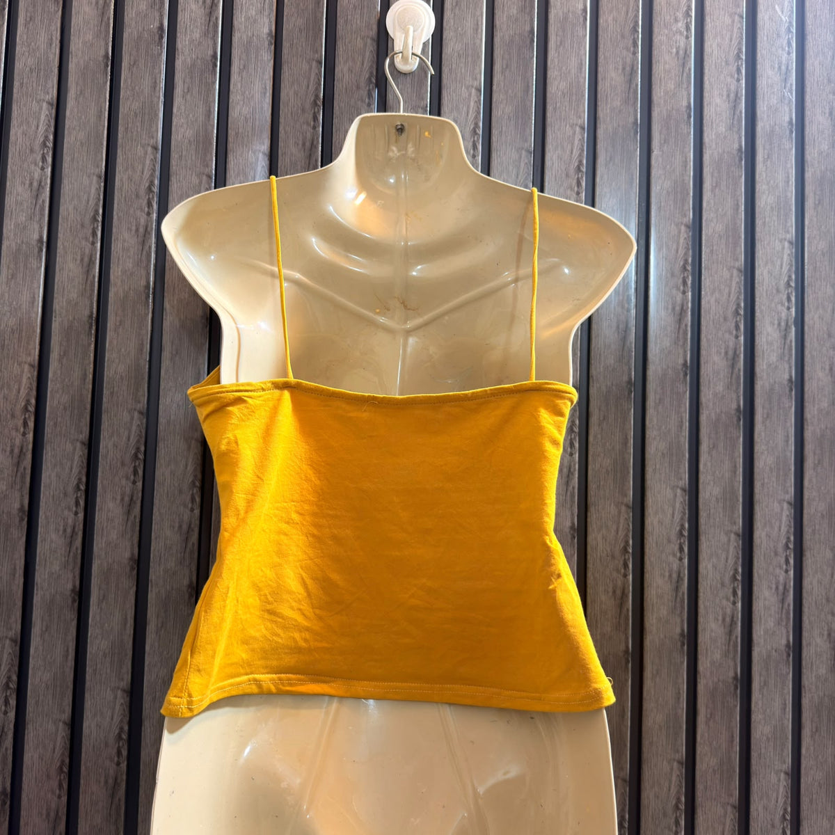 Chest 18  Length 17  Fabric Jersey Women’s Modern Crop Top