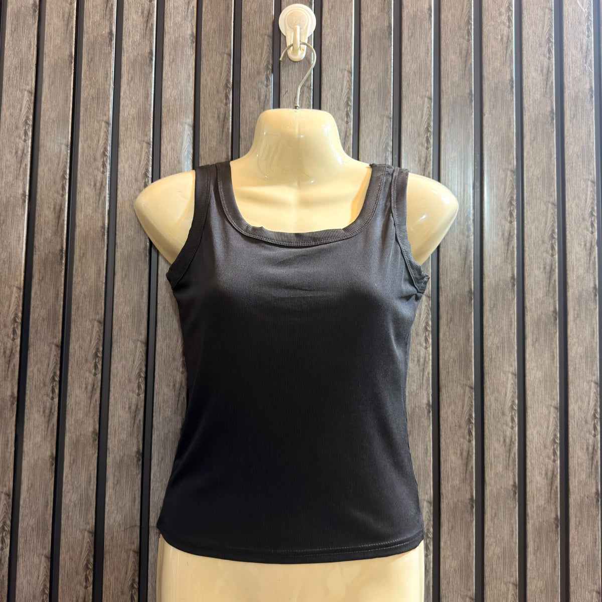Chest 19  Length 18  Fabric Silk Jersey Women’s Modern Fashion Top