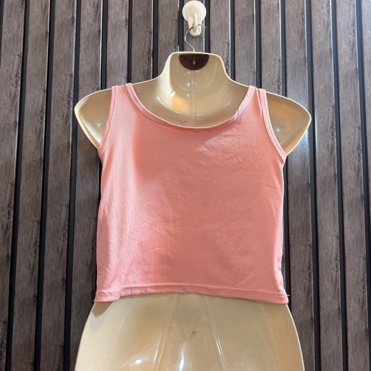 Chest 18  Length 15  Fabric Jersey Women’s Fashion Crop Top