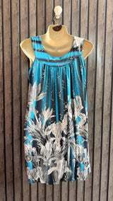 Chest 22  Length 31  Fabric Silk Jersey Ladies Glamorous Western Mini Party Dress