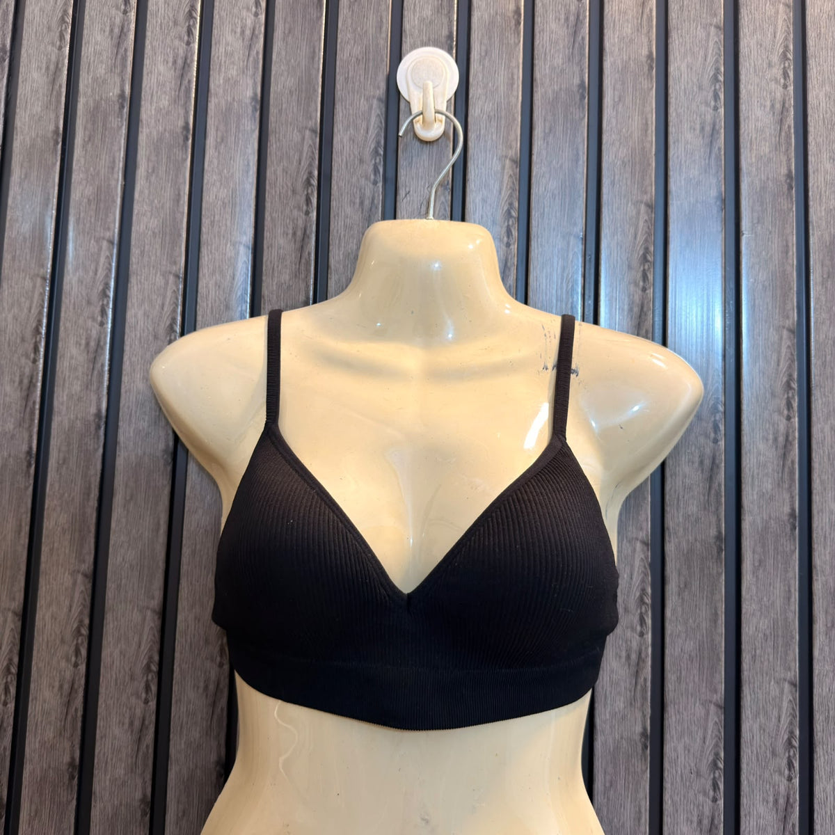 Chest Medium Elegant Women’s Bras