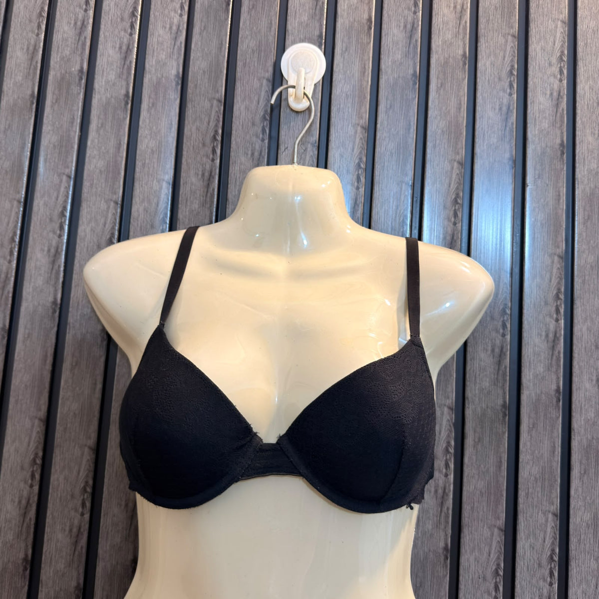 Chest Medium Women’s Everyday Bra Collection