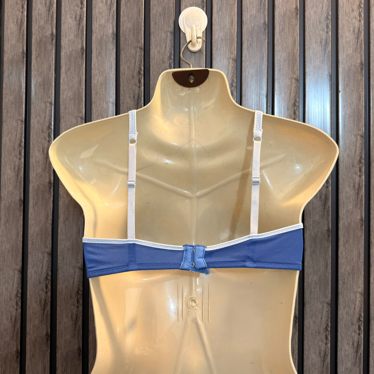 Chest medium Women’s Western Bra Collection