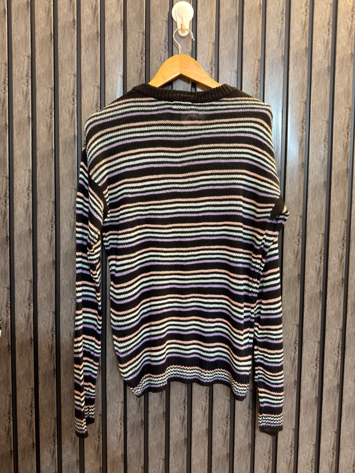 Chest small  baggy style  Lenght 27 Women’s Sweater Collection