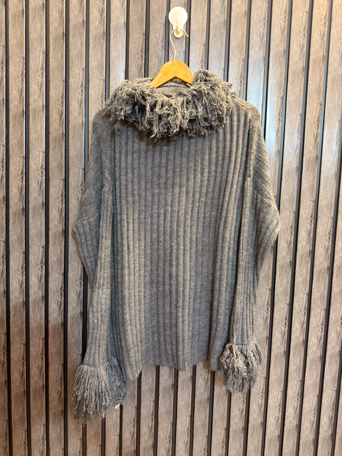Chest 29  baggy style  Lenght 28 Branded Casual Sweaters