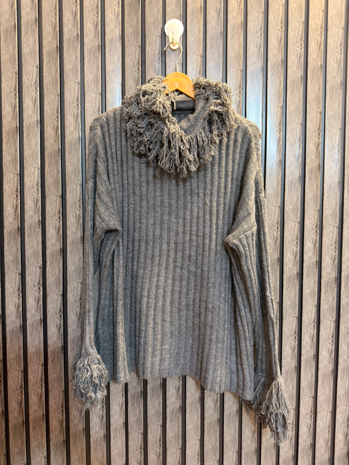 Chest 29  baggy style  Lenght 28 Branded Casual Sweaters