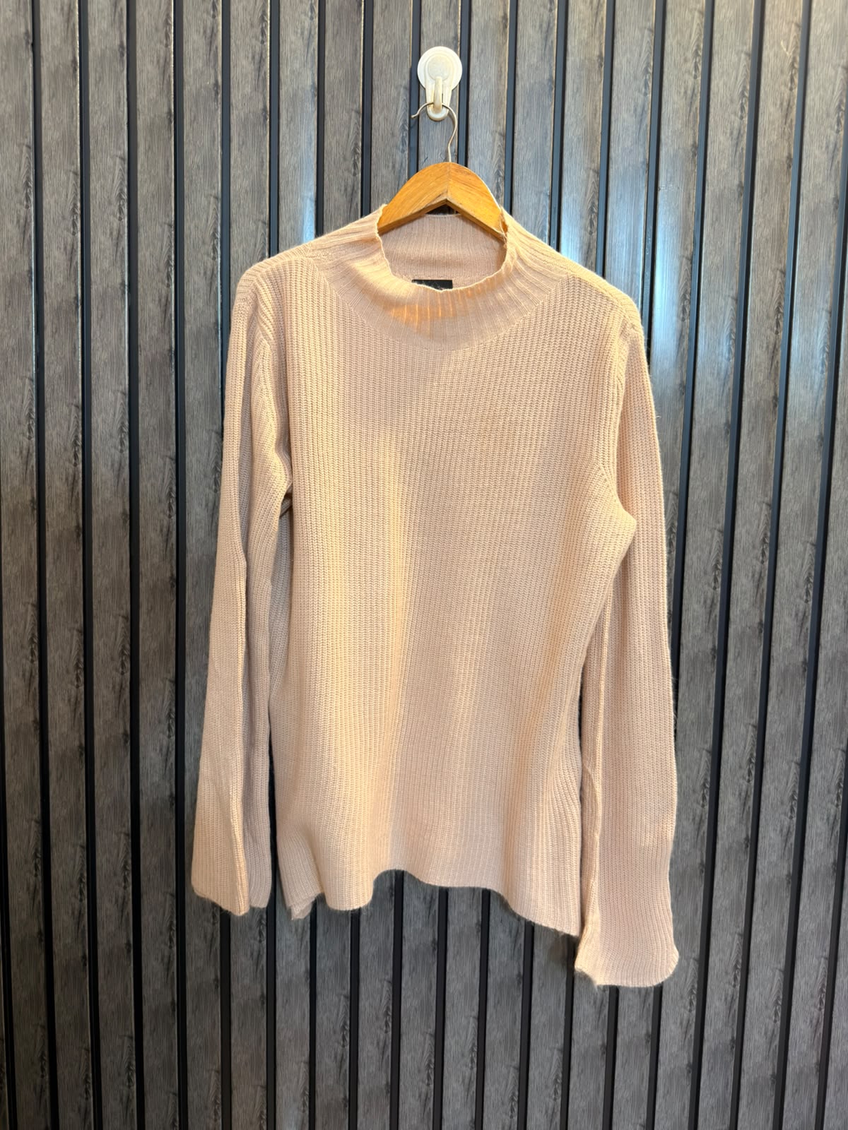 Chest 21  Lenght 28 Ladies New Winter Sweater