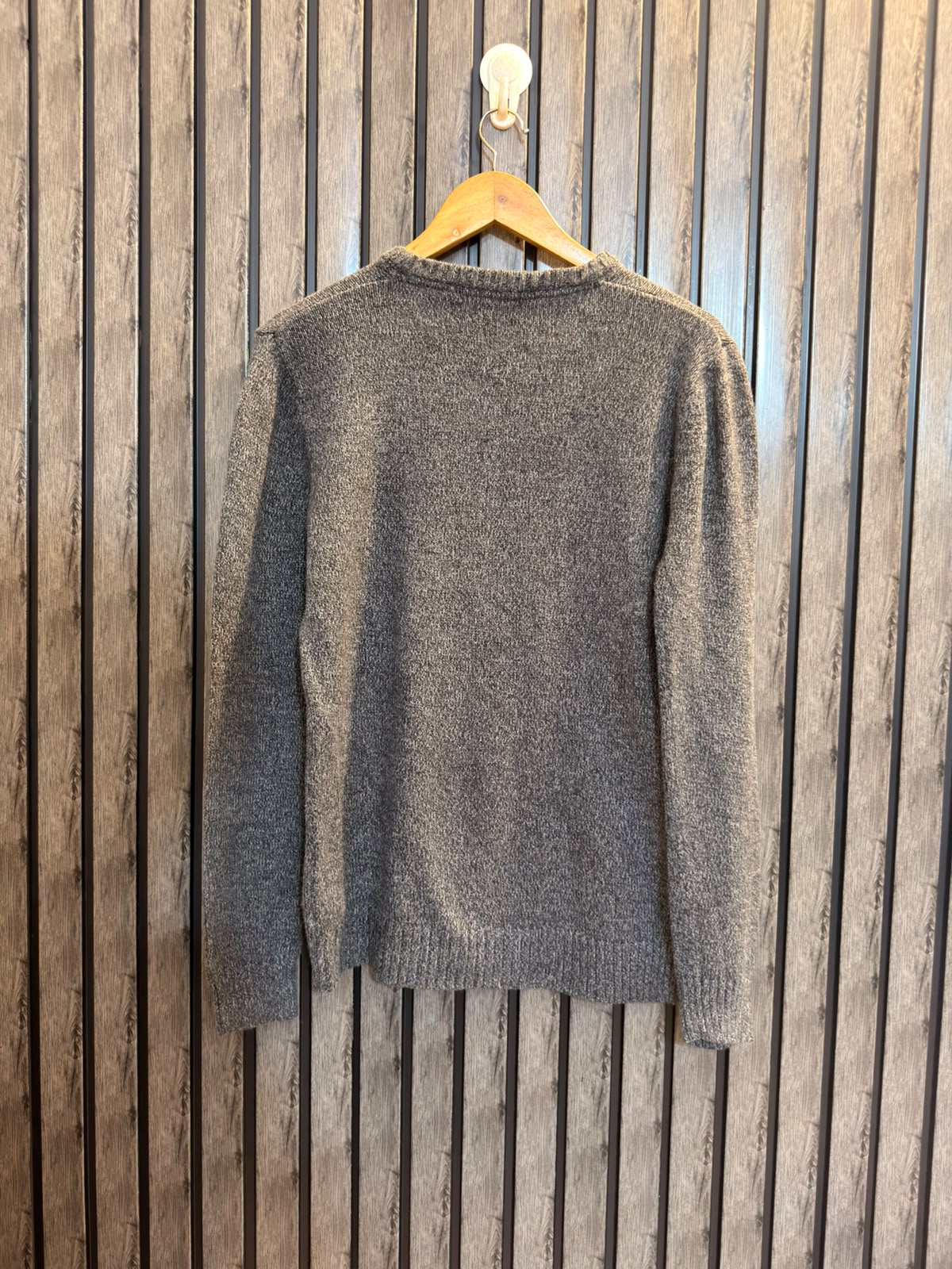 Chest 19  Lenght 26 Women’s Daily Wear Sweater