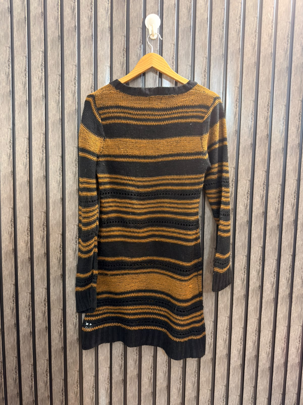 Chest 18  Lenght 35 Ladies Fashion Sweater