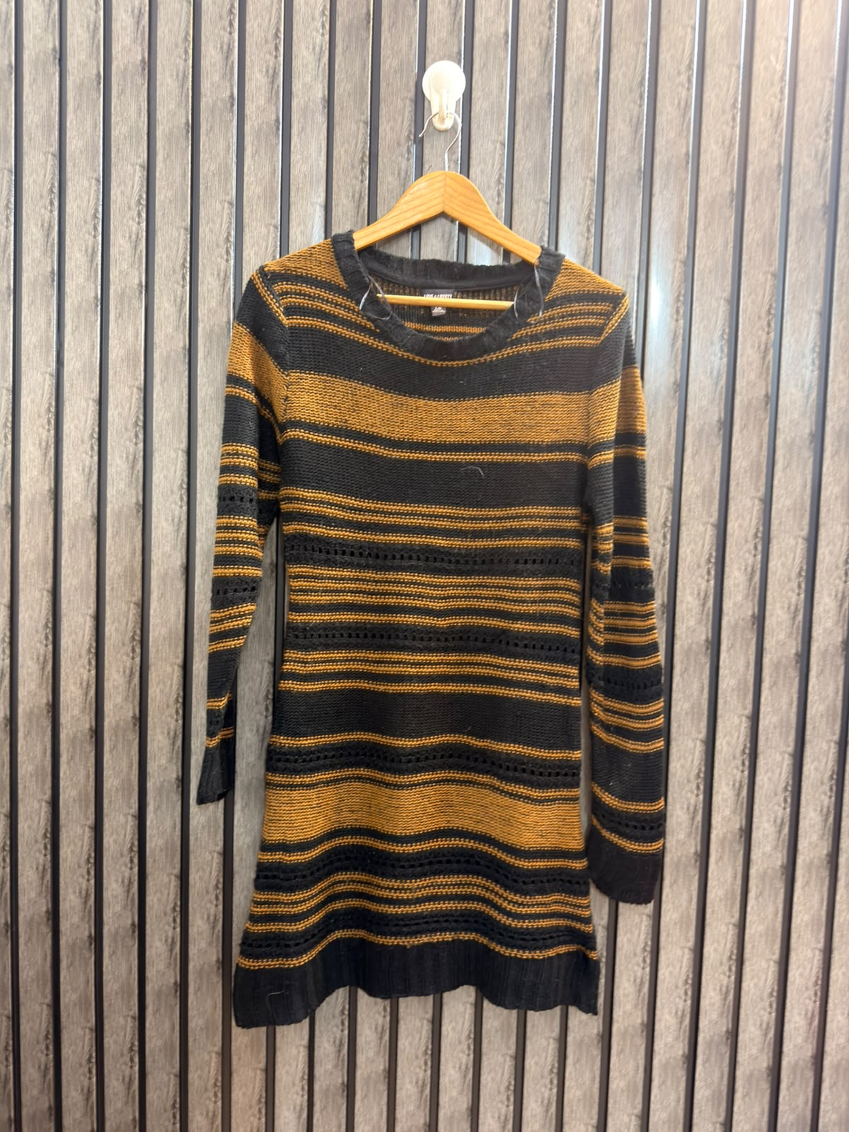 Chest 18  Lenght 35 Ladies Fashion Sweater