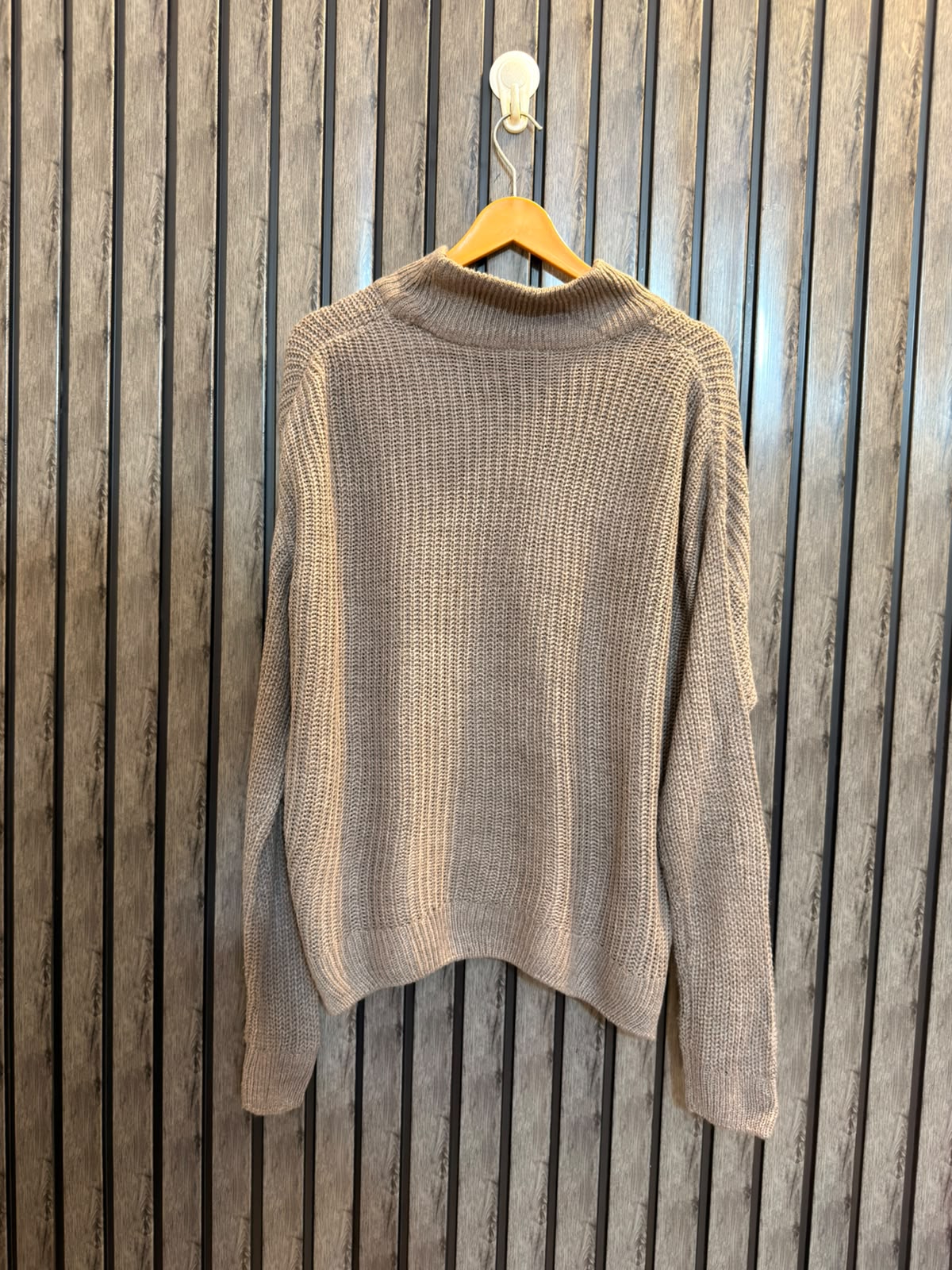 Chest medium  baggy style  Lenght 26 Women’s Winter Sweater
