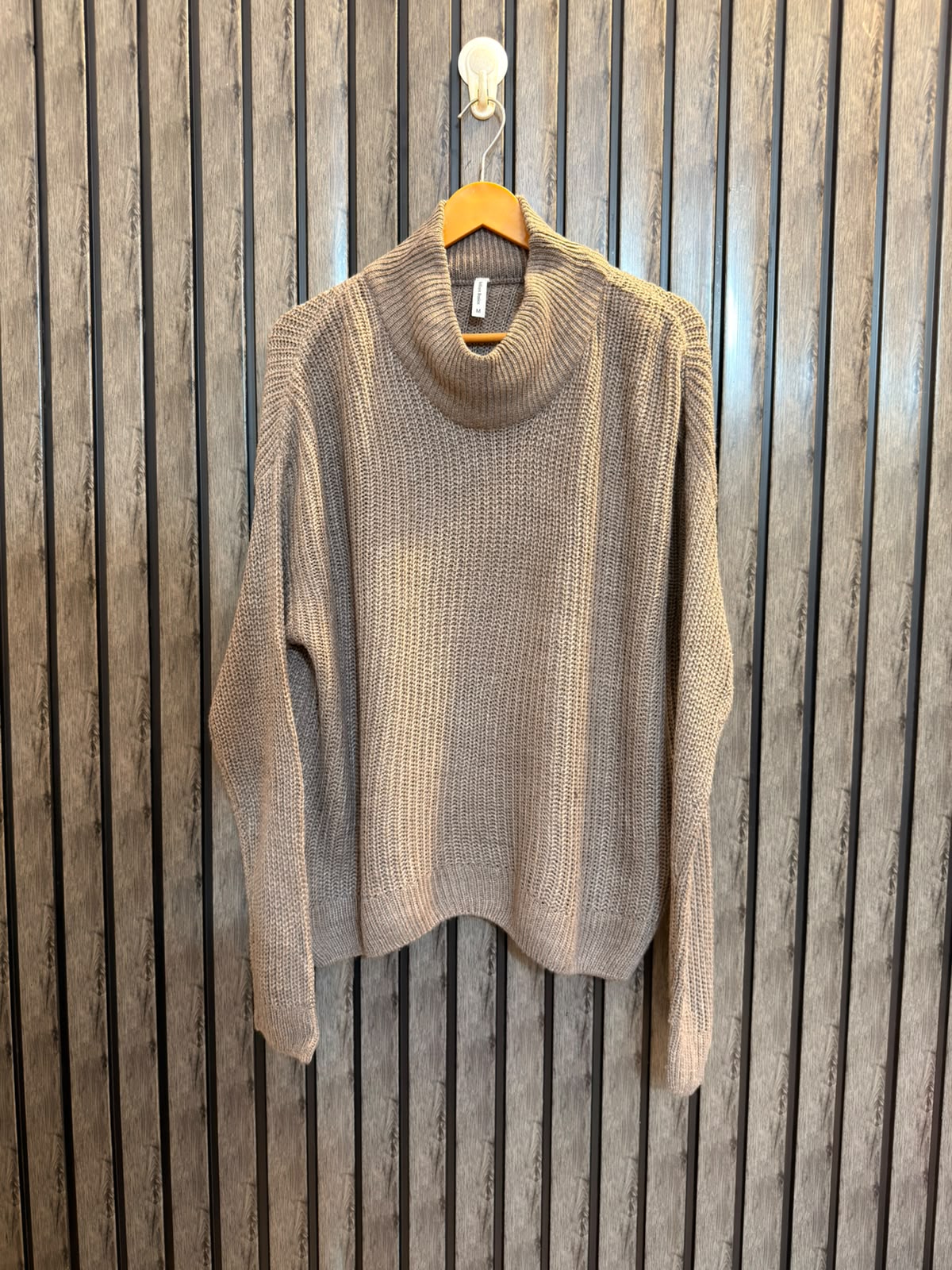 Chest medium  baggy style  Lenght 26 Women’s Winter Sweater