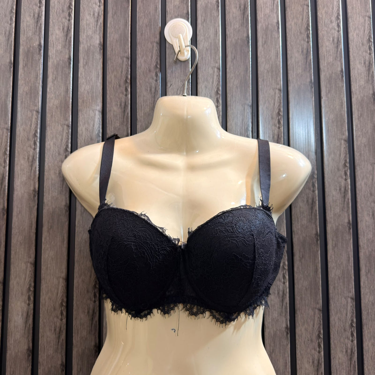 Chest Medium Modern Women’s Bra