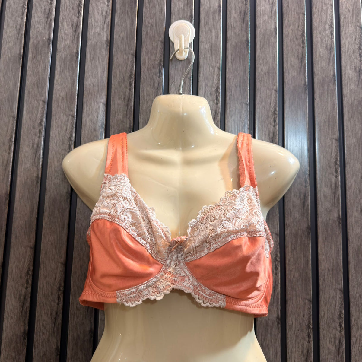 Chest Large Women’s Premium Bra