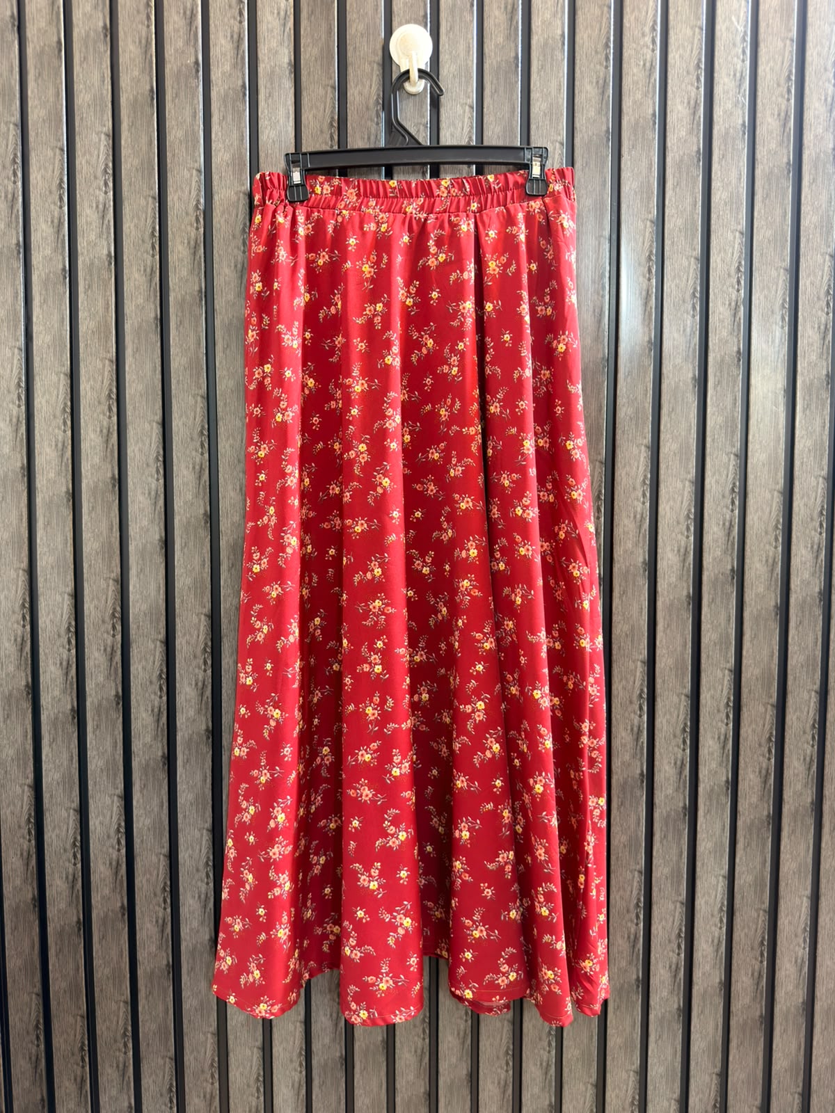 Waist 30  Lenght 37  Fabric silk Ladies Mini Skirt