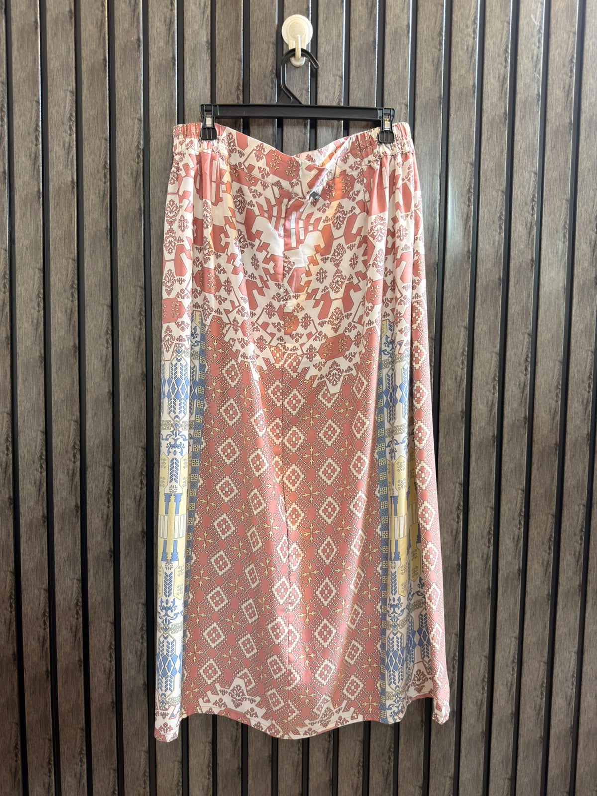 Waist 38  Lenght 38  Fabric silk Women’s Designer Skirt