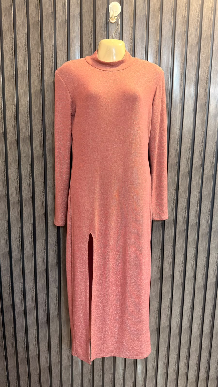 Chest 20  Lenght 49  Fabric silk jersey Chic Western Maxi