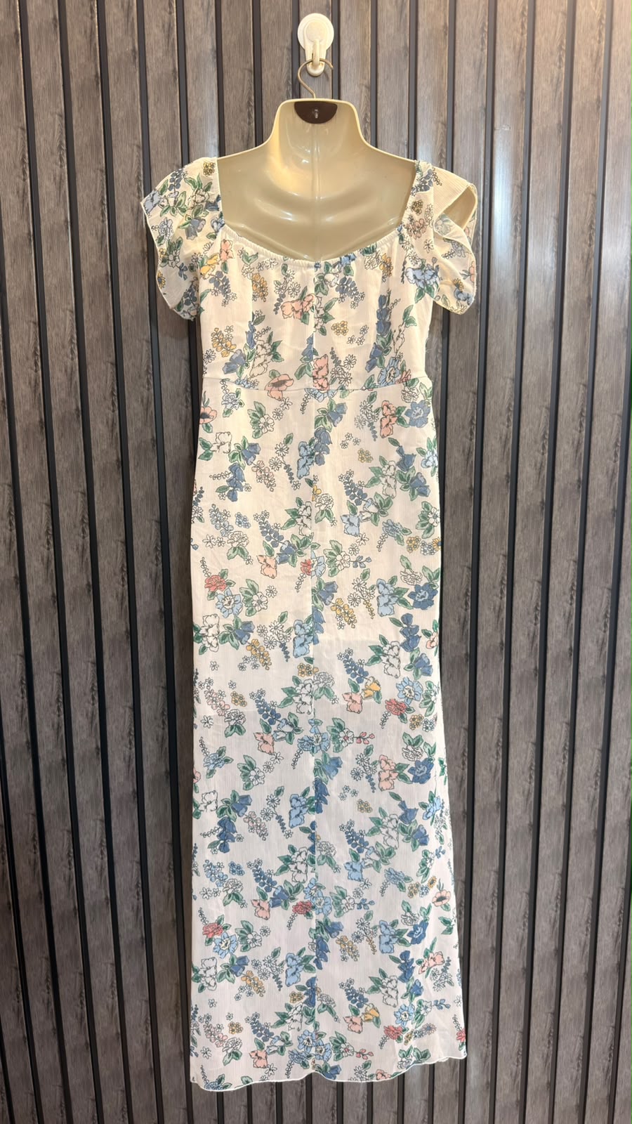 Chest 17  Lenght 49  Fabric chiffon Women’s Long Maxi
