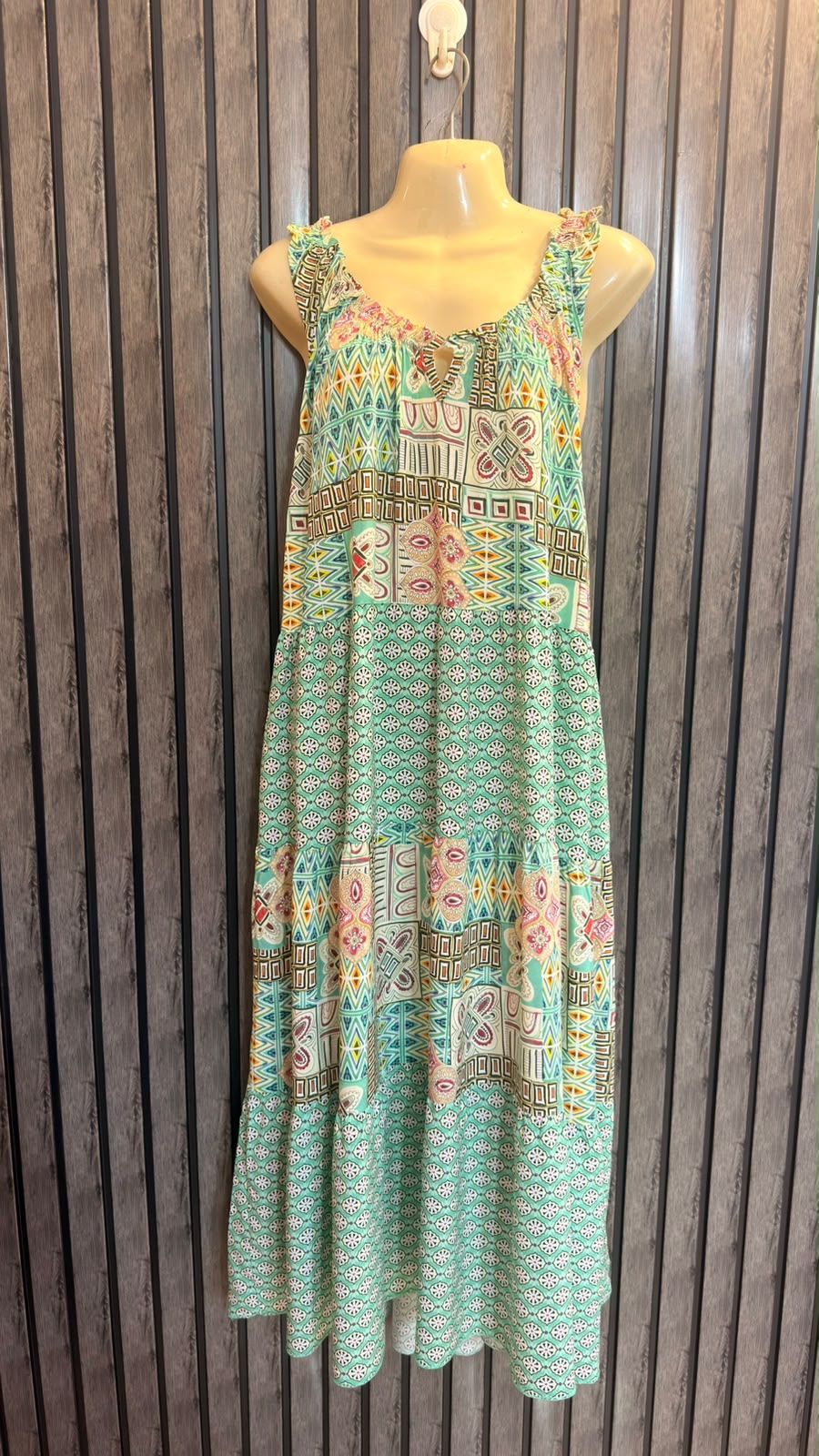 Chest 23  Lenght 47  Fabric linen Luxury Long Maxi