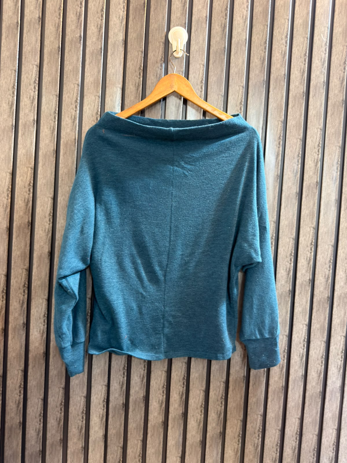 Chest medium  baggy style  Lenght 23 Women’s Stylish Winter Wear Tops