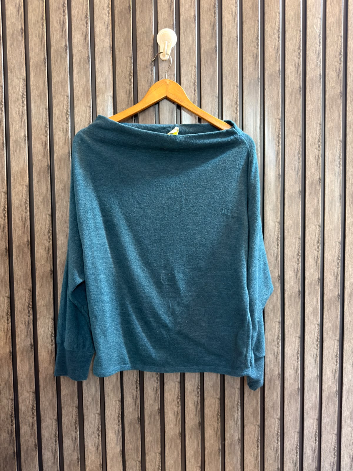 Chest medium  baggy style  Lenght 23 Women’s Stylish Winter Wear Tops