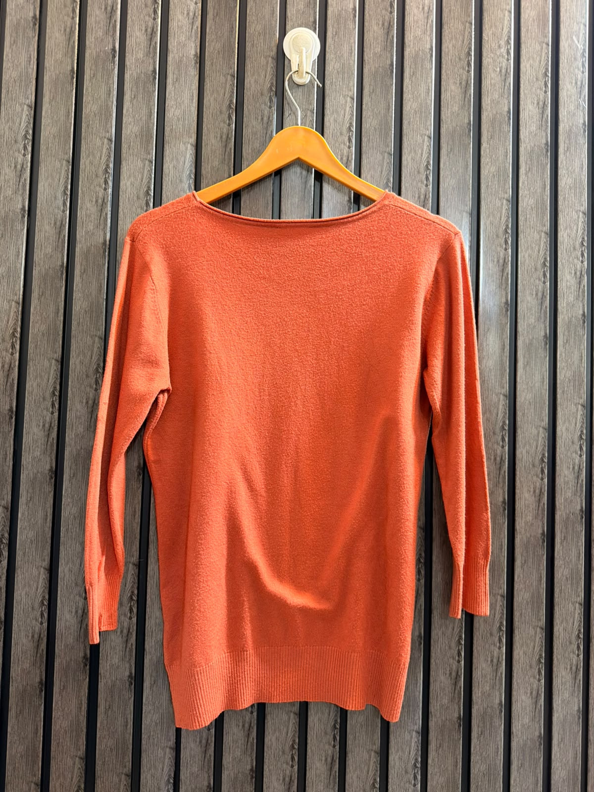Chest 22  Lenght 26 Western Women’s Winter Wear