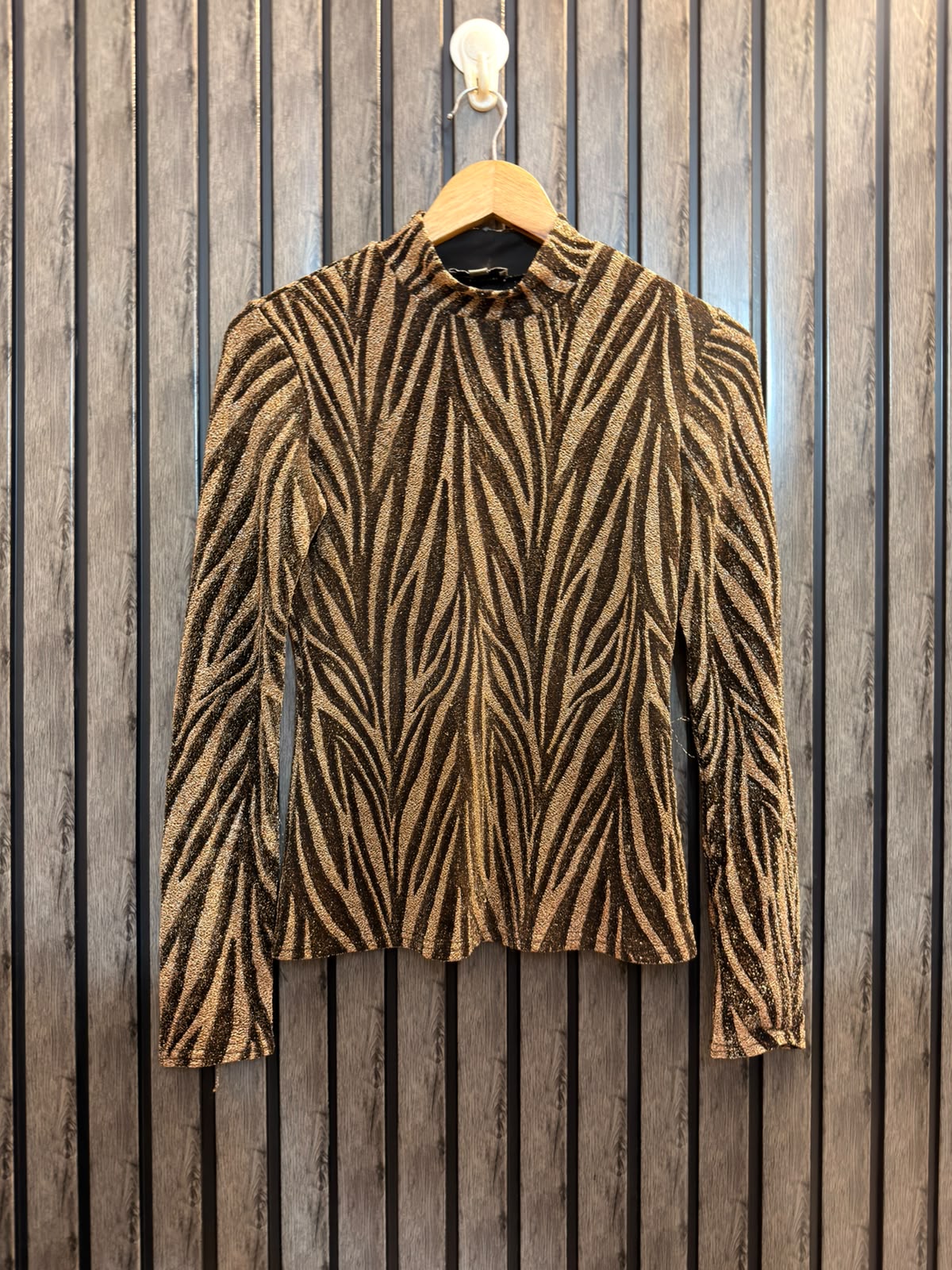 Chest 19  Length 23 Chic Western Party Wear Top