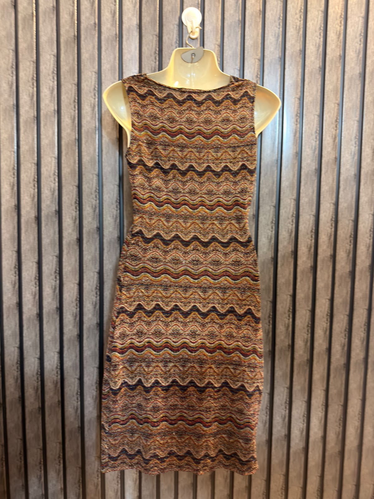 Chest 19  Lenght 37 Ladies Party Dress