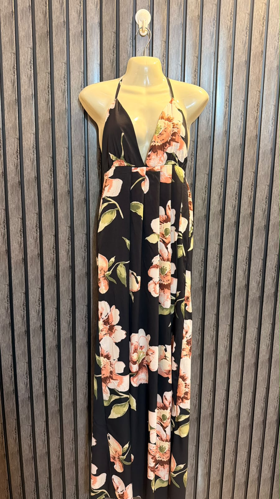 Chest 18  Length 57  Fabric Chiffon Women’s Branded Long Maxi Dress
