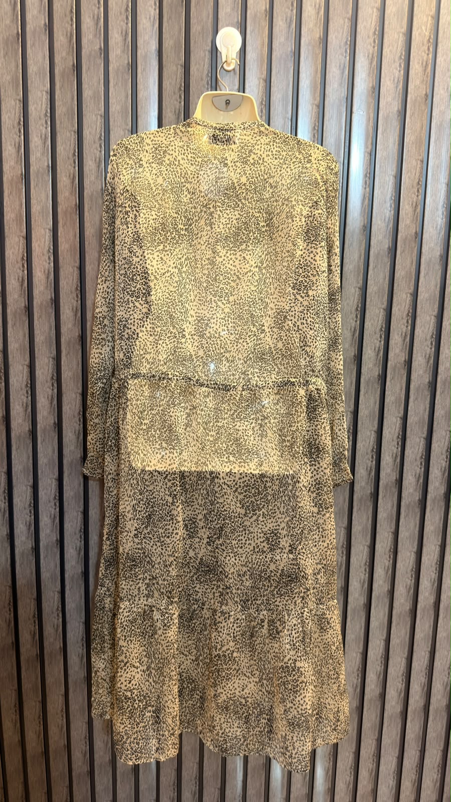 Chest 19  Length 44  Fabric Chiffon Women’s Exclusive Maxi Dress