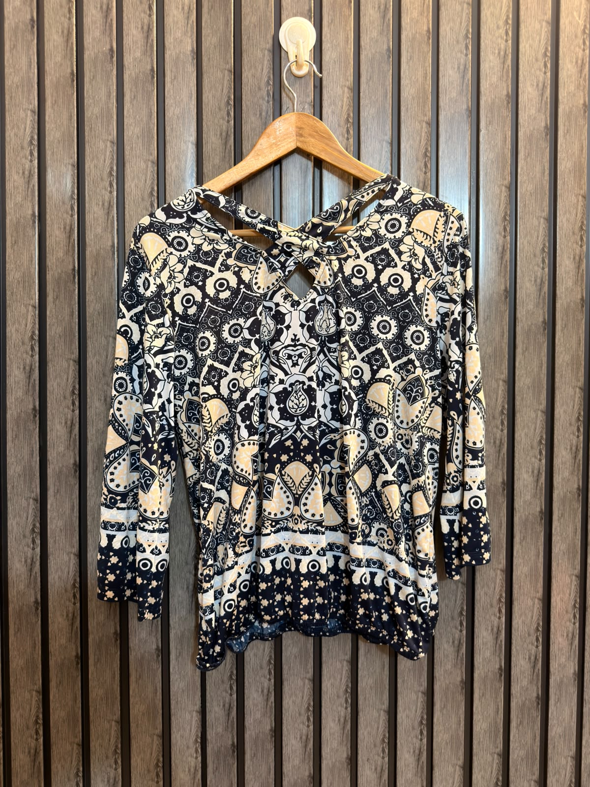 Chest 21  Lenght 24  Fabric silk jersey Minimalist Women’s Crop Tops