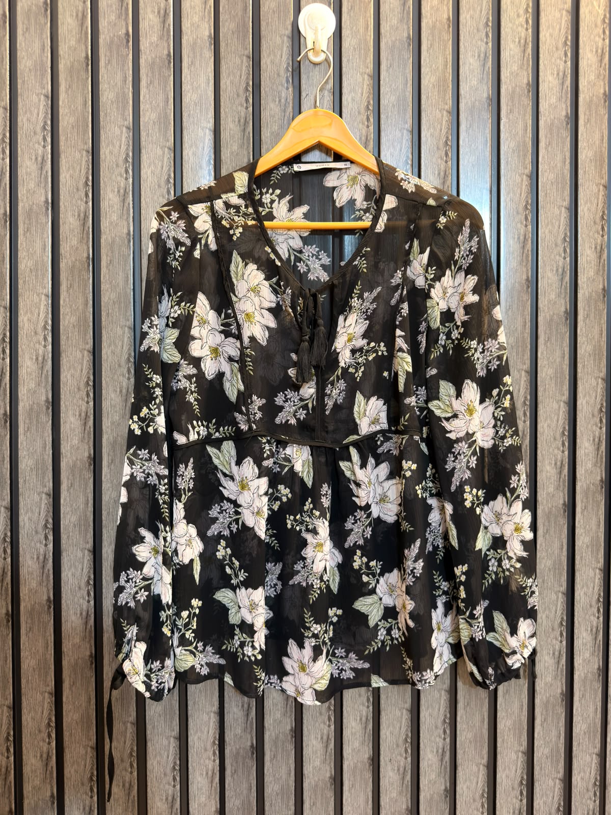 Chest 19  Lenght 25  Fabric chiffon Premium Women’s Full Sleeve Top