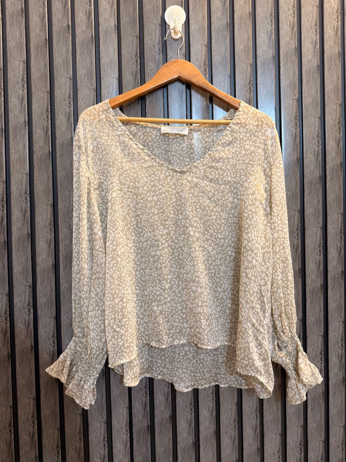 Chest 21  Lenght 23 to 24  Fabric chiffon Women’s Western Full Sleeve Top