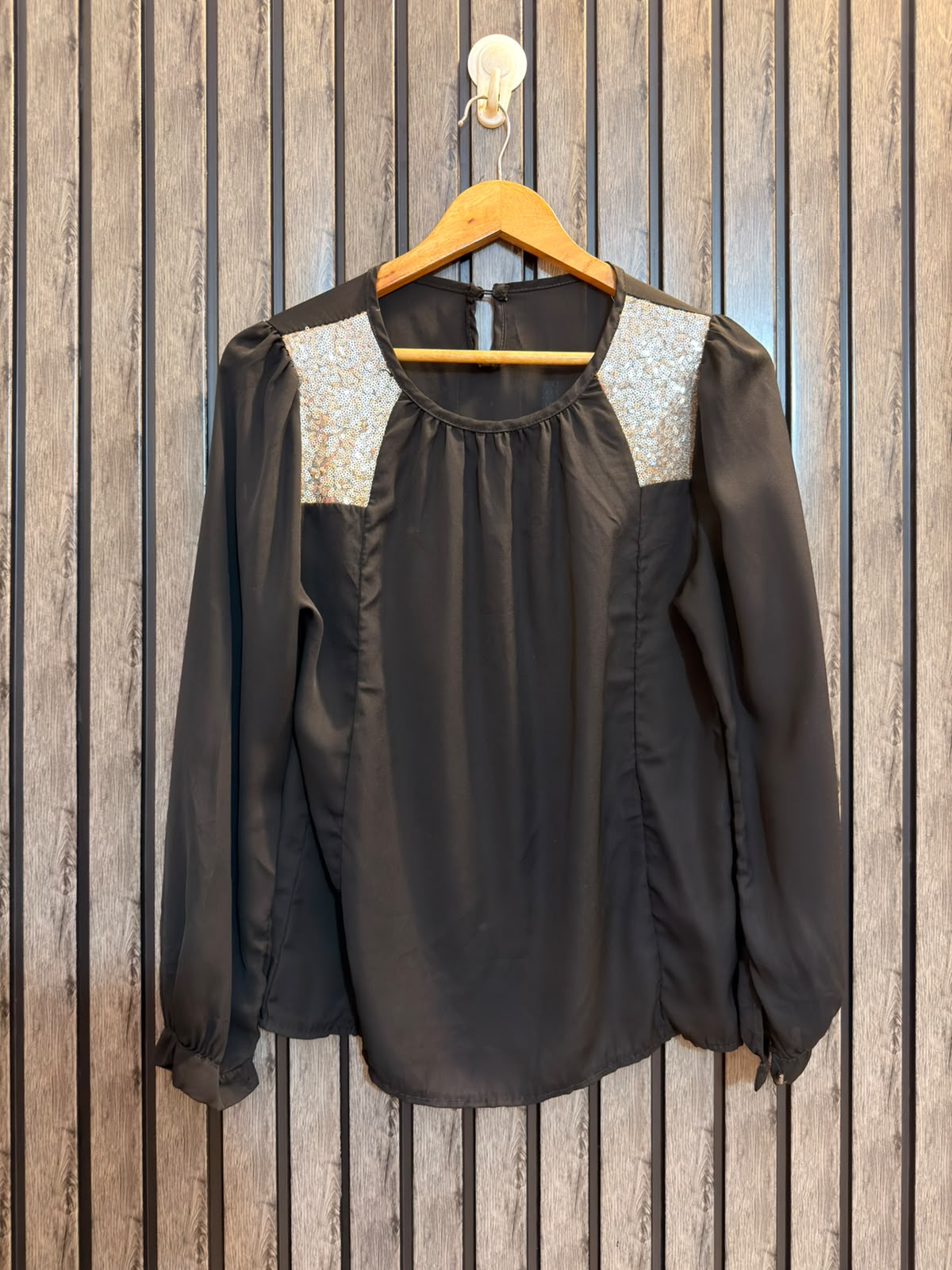 Chest 18  Lenght 23  Fabric chiffon Women’s Smart Casual Full Sleeve Top