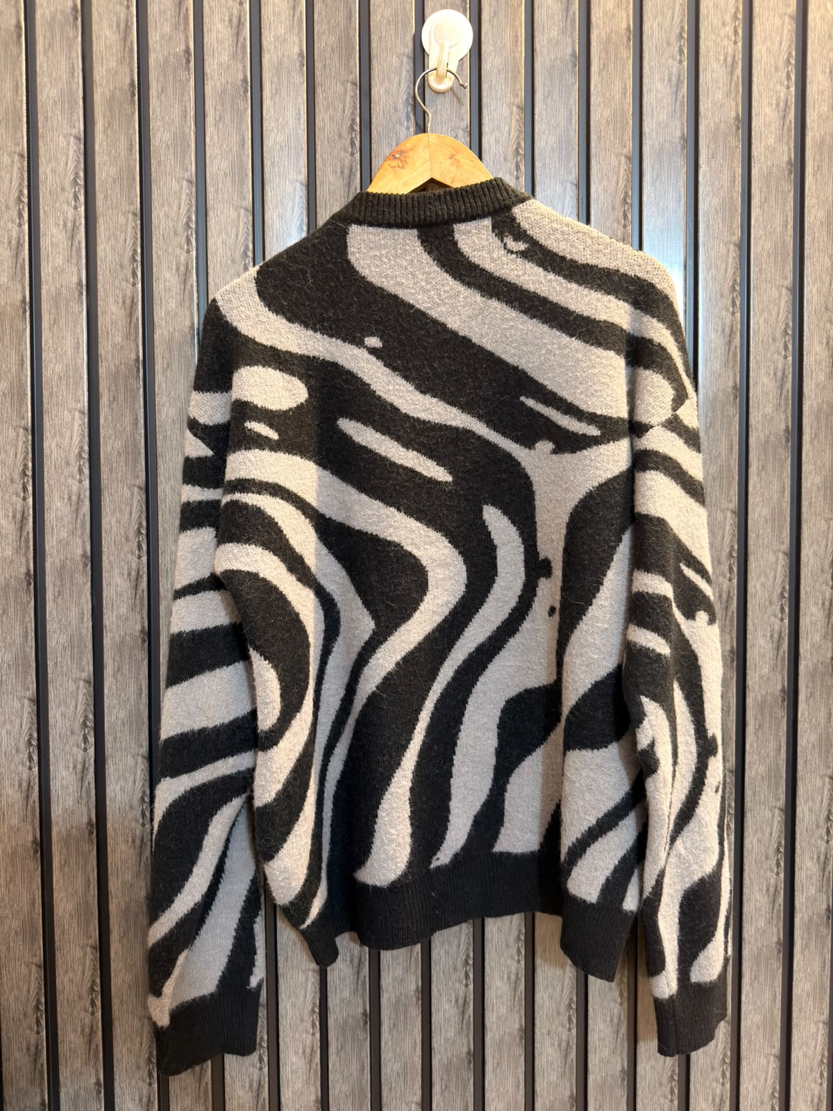 Chest 22  Lenght 26 Branded Women’s Rabbit Wool Sweater