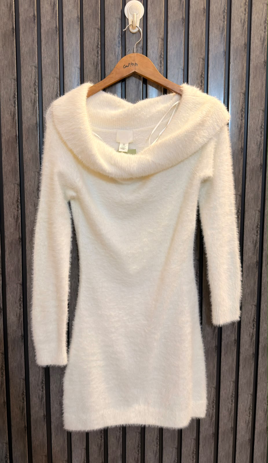 Chest 18  Lenght 34 Women’s Rabbit Wool Winter Outfit