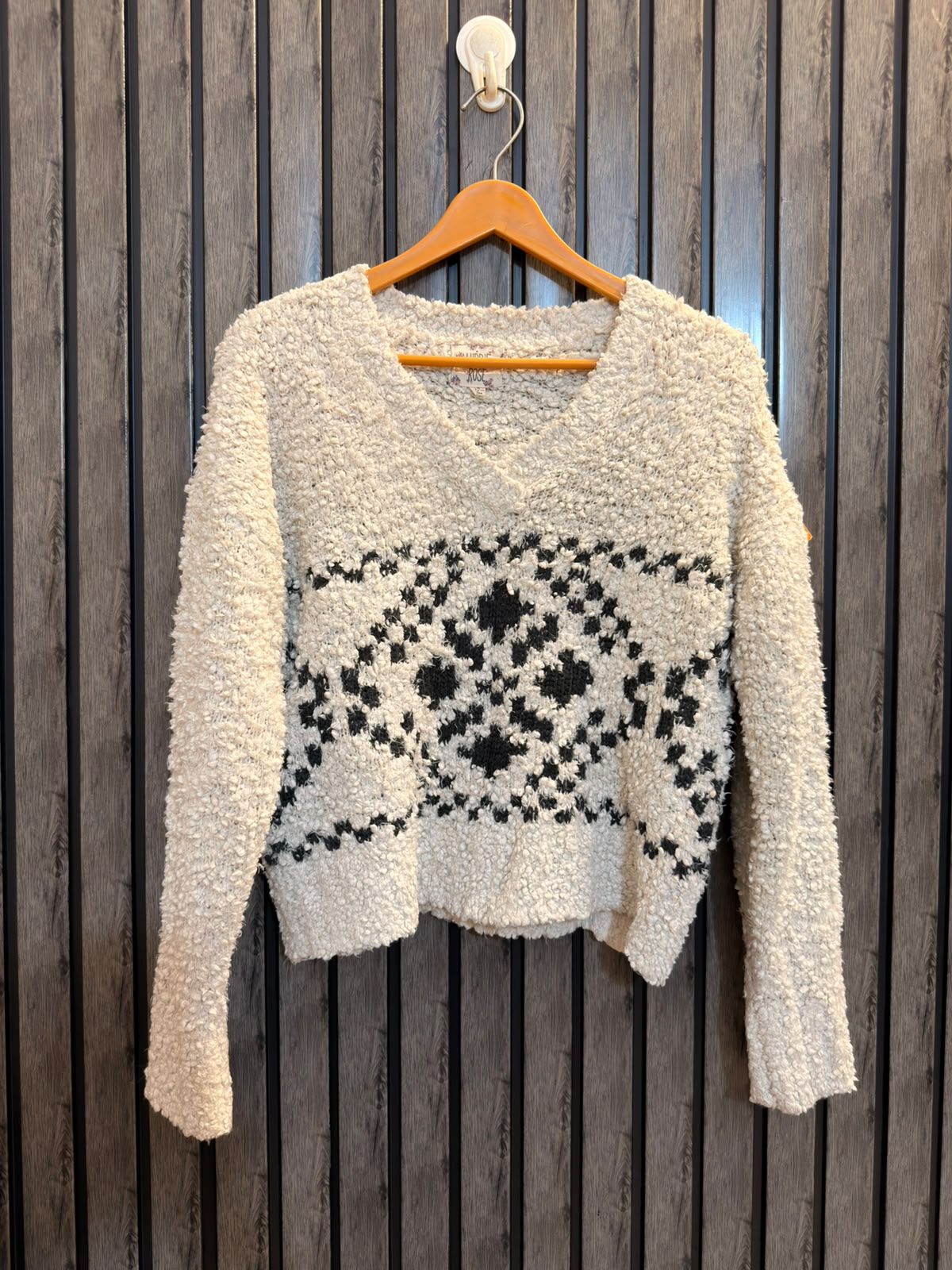 Chest 19  Lenght 20 Elegant Rabbit Wool Sweater