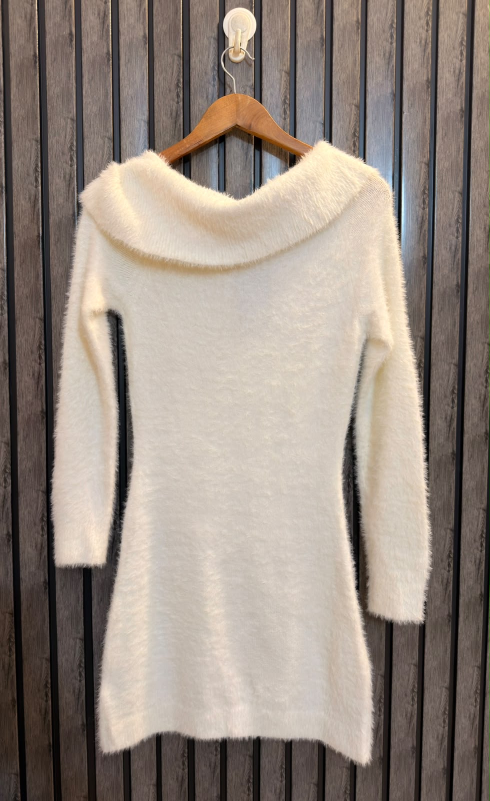 Chest 18  Lenght 34 Women’s Rabbit Wool Winter Outfit