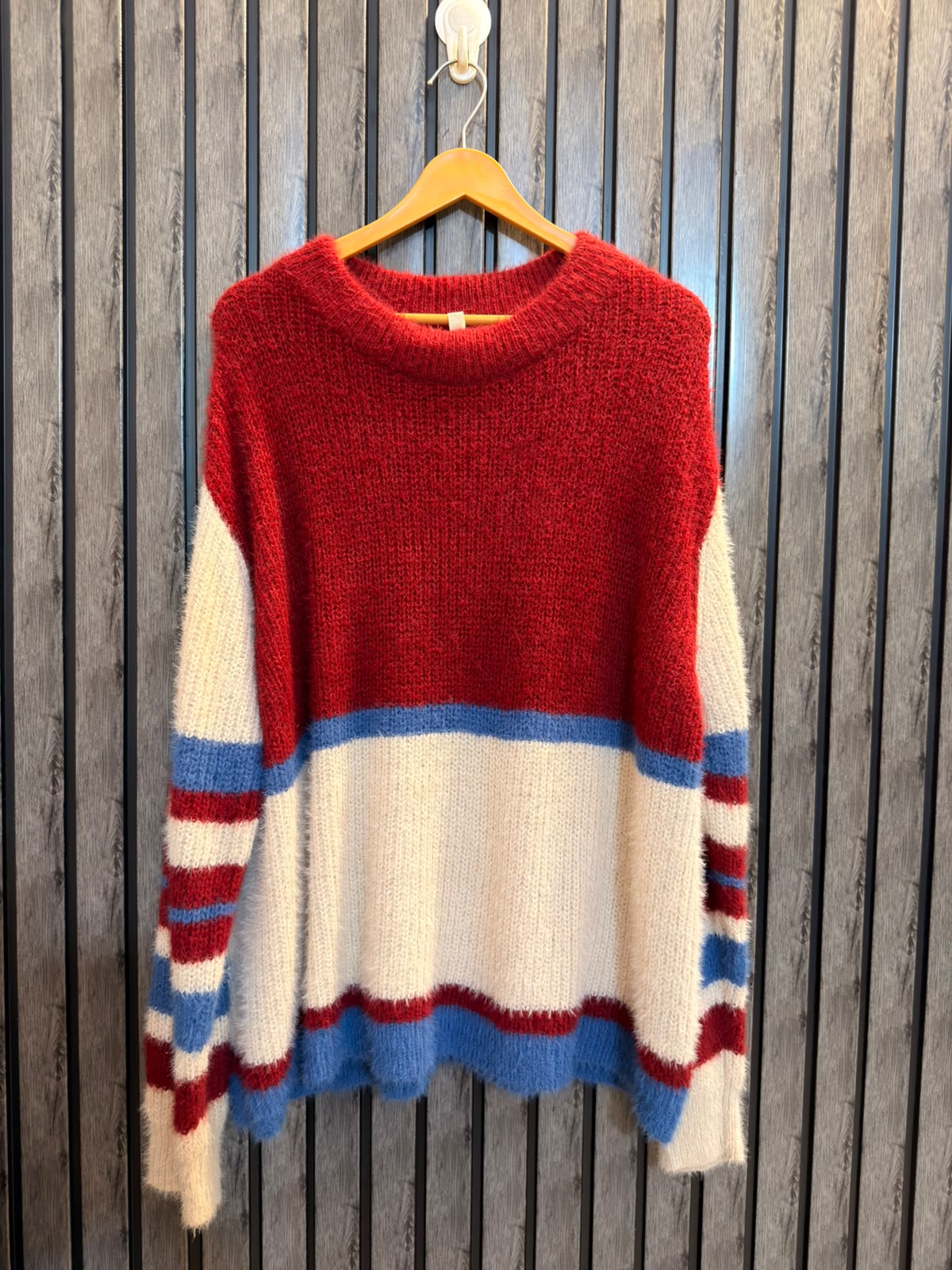 Chest 28  Lenght 29 Women’s Western Rabbit Wool Sweater