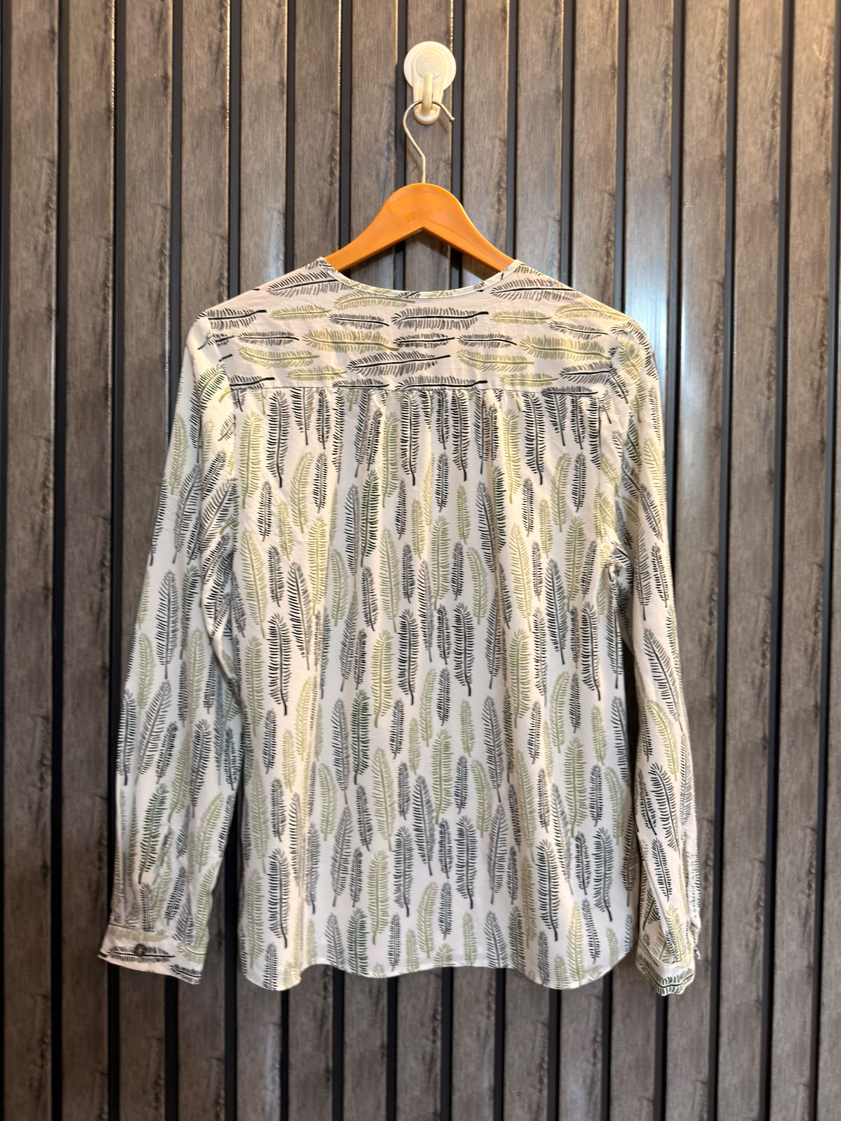 Chest 18  Lenght 25  Fabric silk Women's Western Full Sleeve Top