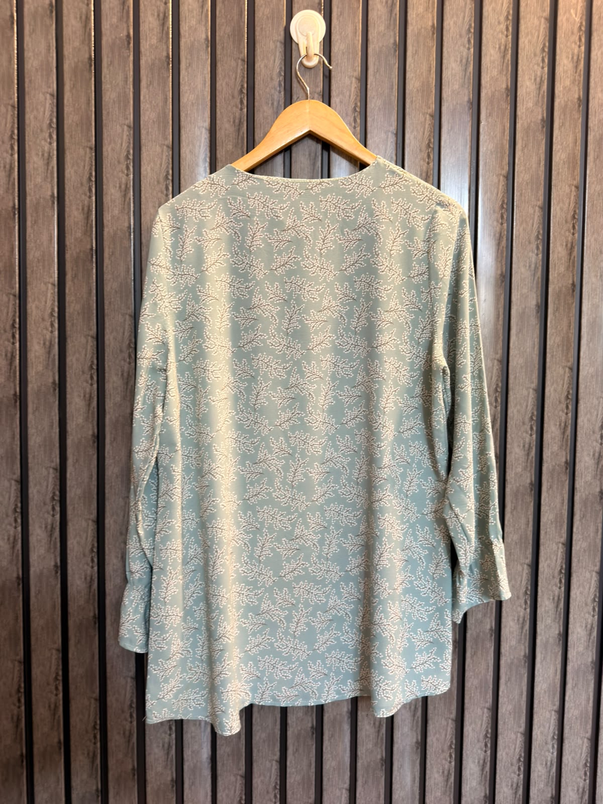 Chest 21  Lenght 29  Fabric chiffon Trendy Western Wear Top for Women