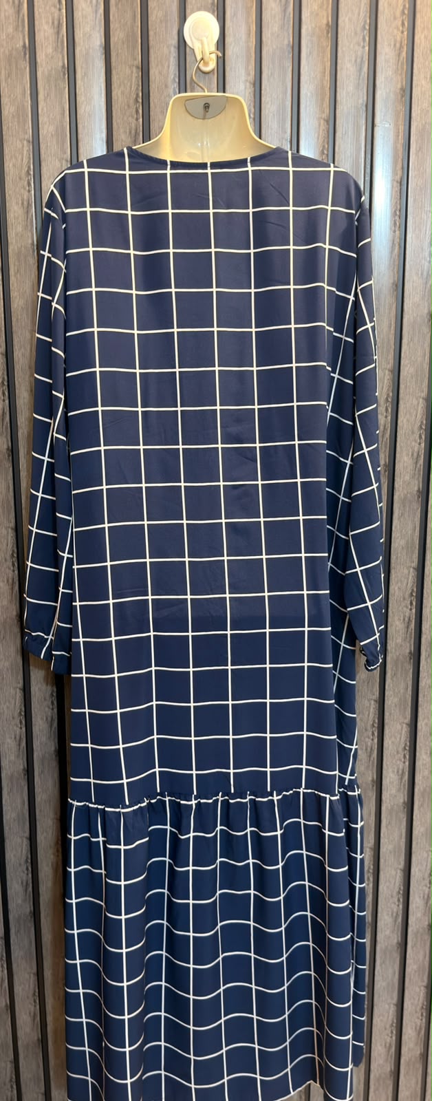 Chest 24  baggy style  Lenght 55  Fabric silk Women’s Luxury Long Dress Boutique