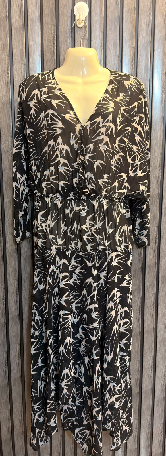 Chest 18  baggy style  Lenght 46 to 52  Fabric chiffon Premium Branded Maxi Dresses