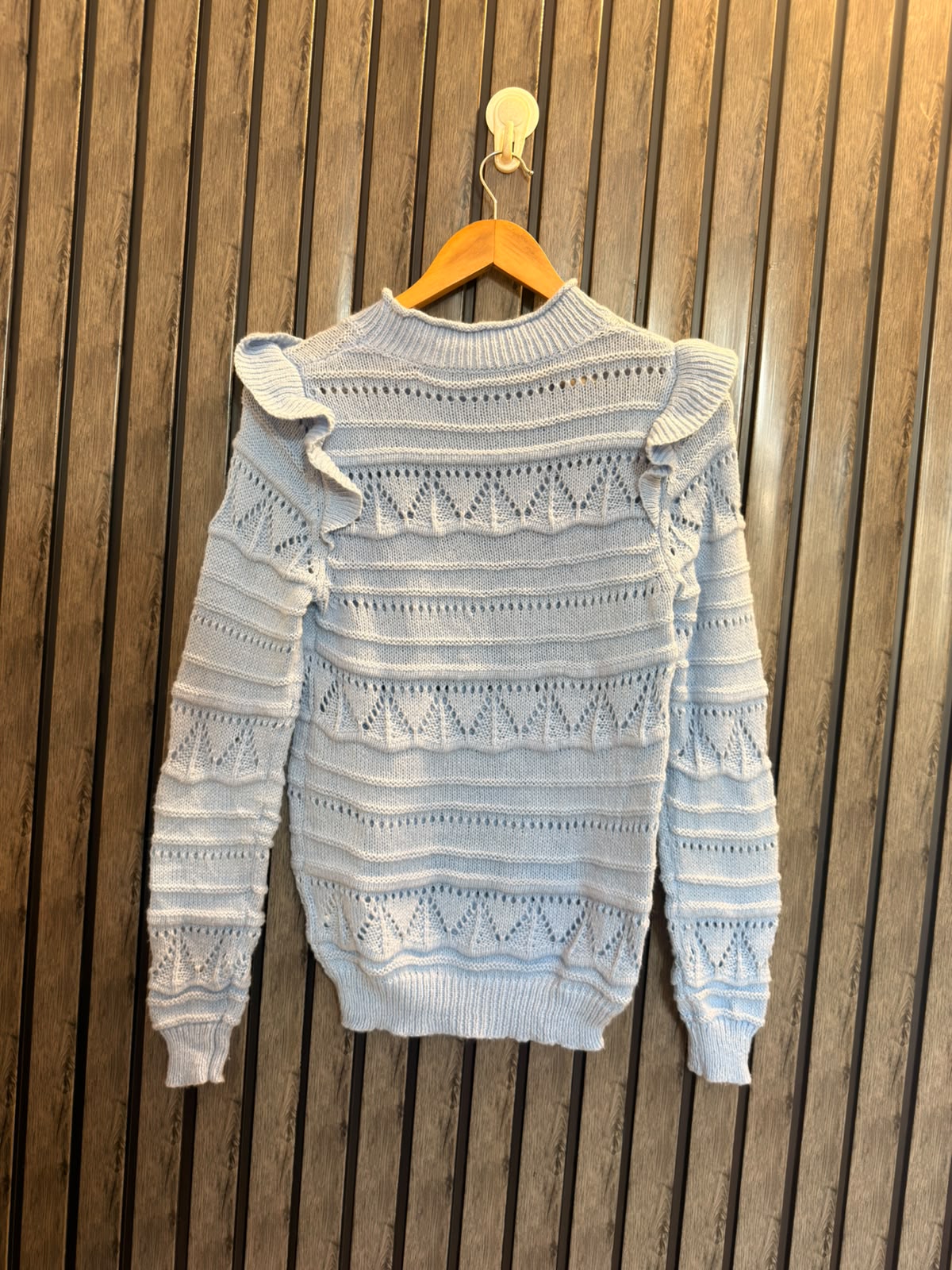 Chest 19  Lenght 24 Elegant Western Ladies Sweaters