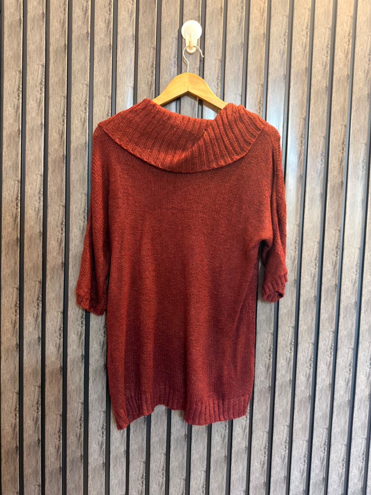 Chest medium  baggy style  Lenght 27 Trendy Ladies Collection