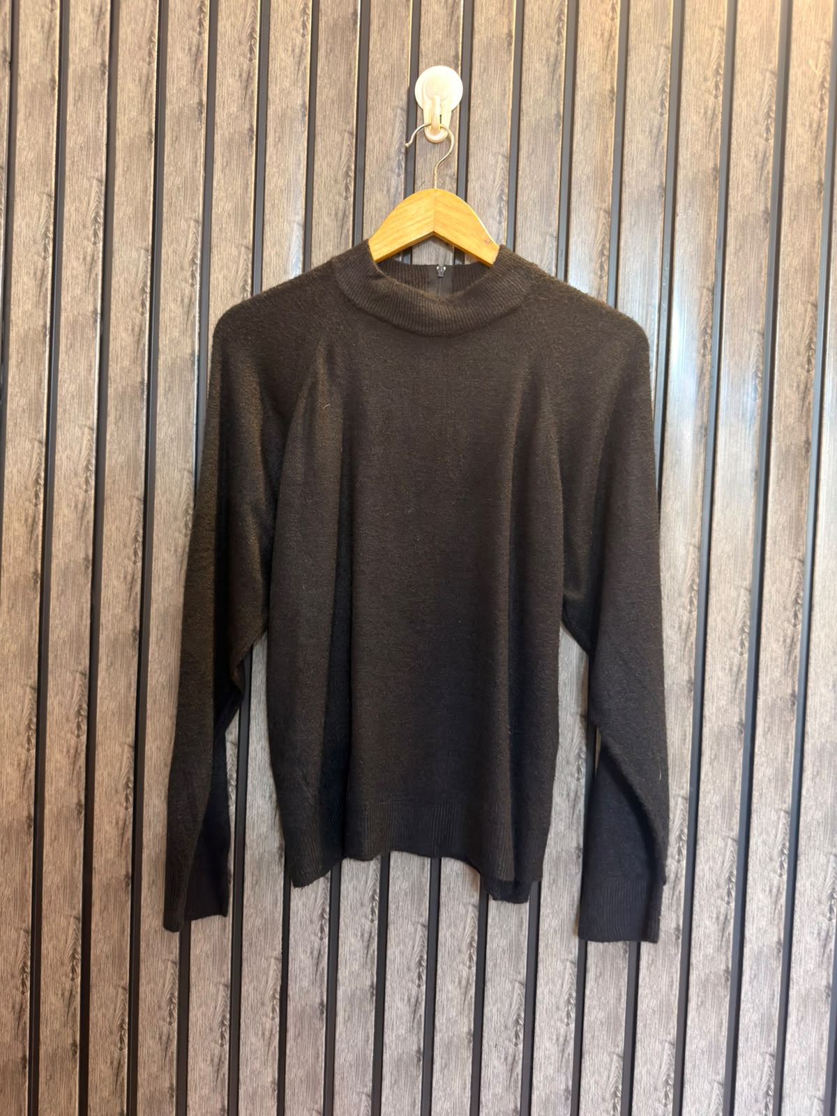 Chest 21  Lenght 24  Branded Women’s Casual Sweaters