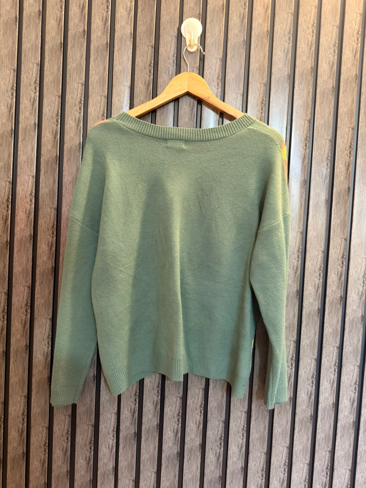 Chest small  baggy style  Lenght 23 Women’s Designer Winter Knitwear