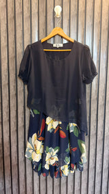 Chest 19  Lenght 35  Fabric chiffon Women’s Designer-Inspired Long Top